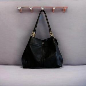 Coach 57545 Lexy Shoulder Bag Pebble Leather Black